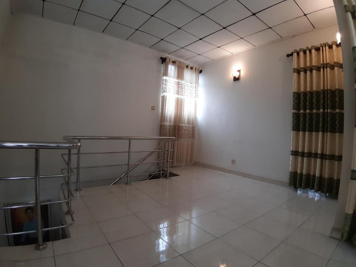 Hellen Homestay Negombo Exterior foto