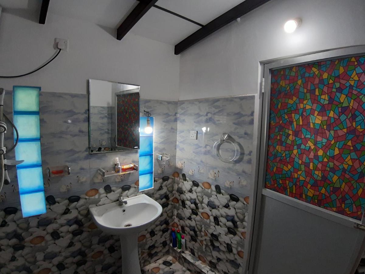 Hellen Homestay Negombo Exterior foto