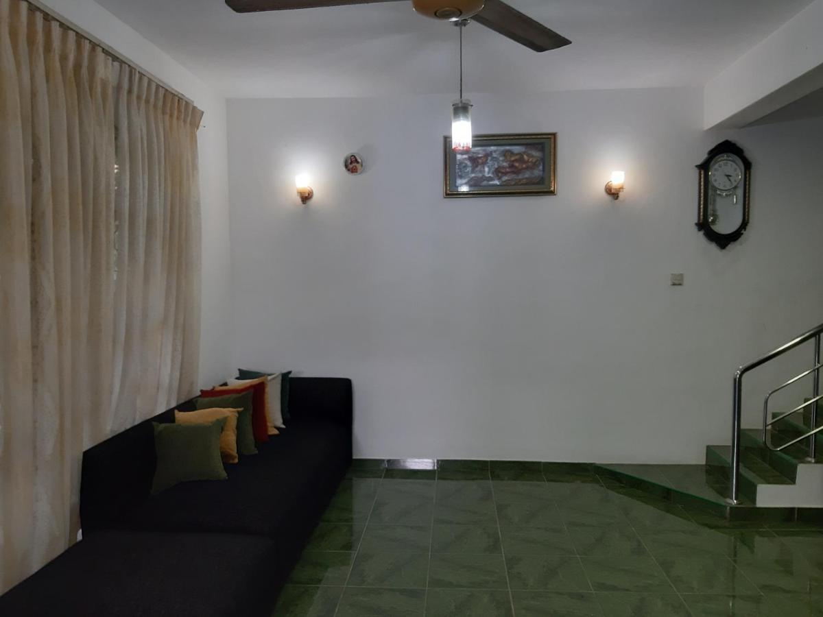 Hellen Homestay Negombo Exterior foto