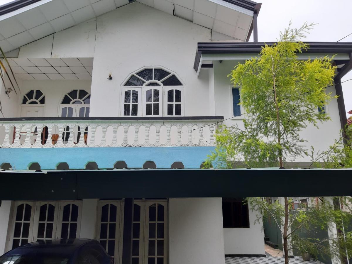 Hellen Homestay Negombo Exterior foto