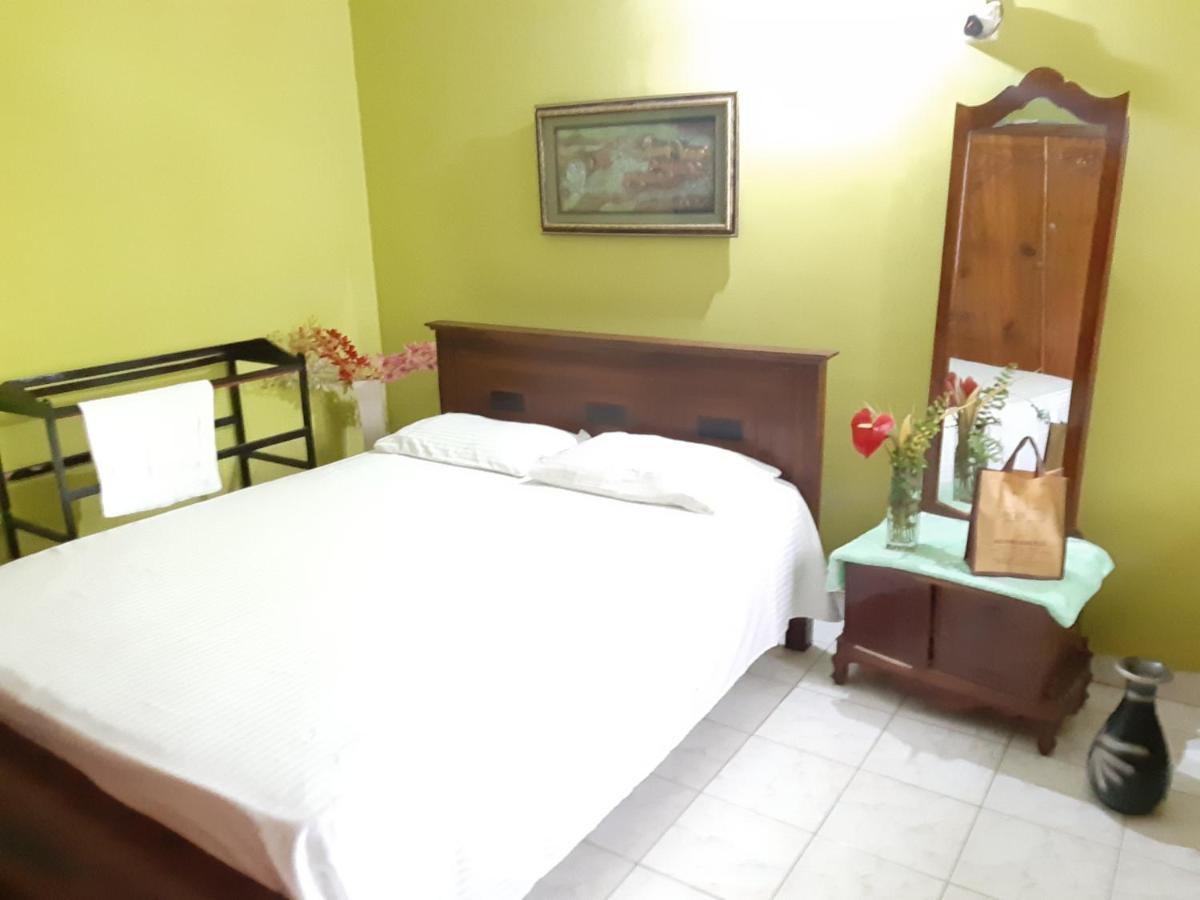 Hellen Homestay Negombo Exterior foto