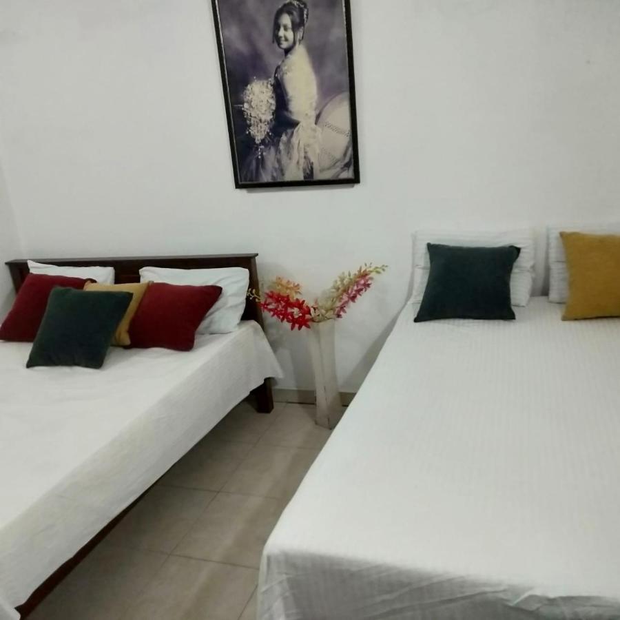 Hellen Homestay Negombo Exterior foto