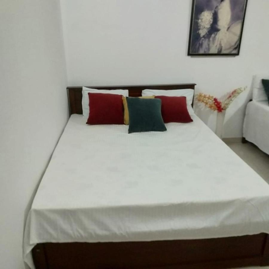 Hellen Homestay Negombo Exterior foto